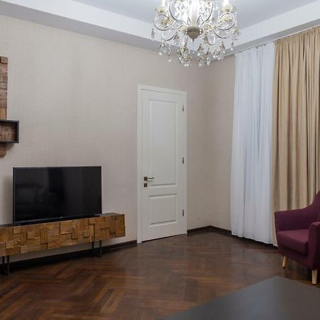 Golden Nugget Apartment Tbilisi Exterior foto